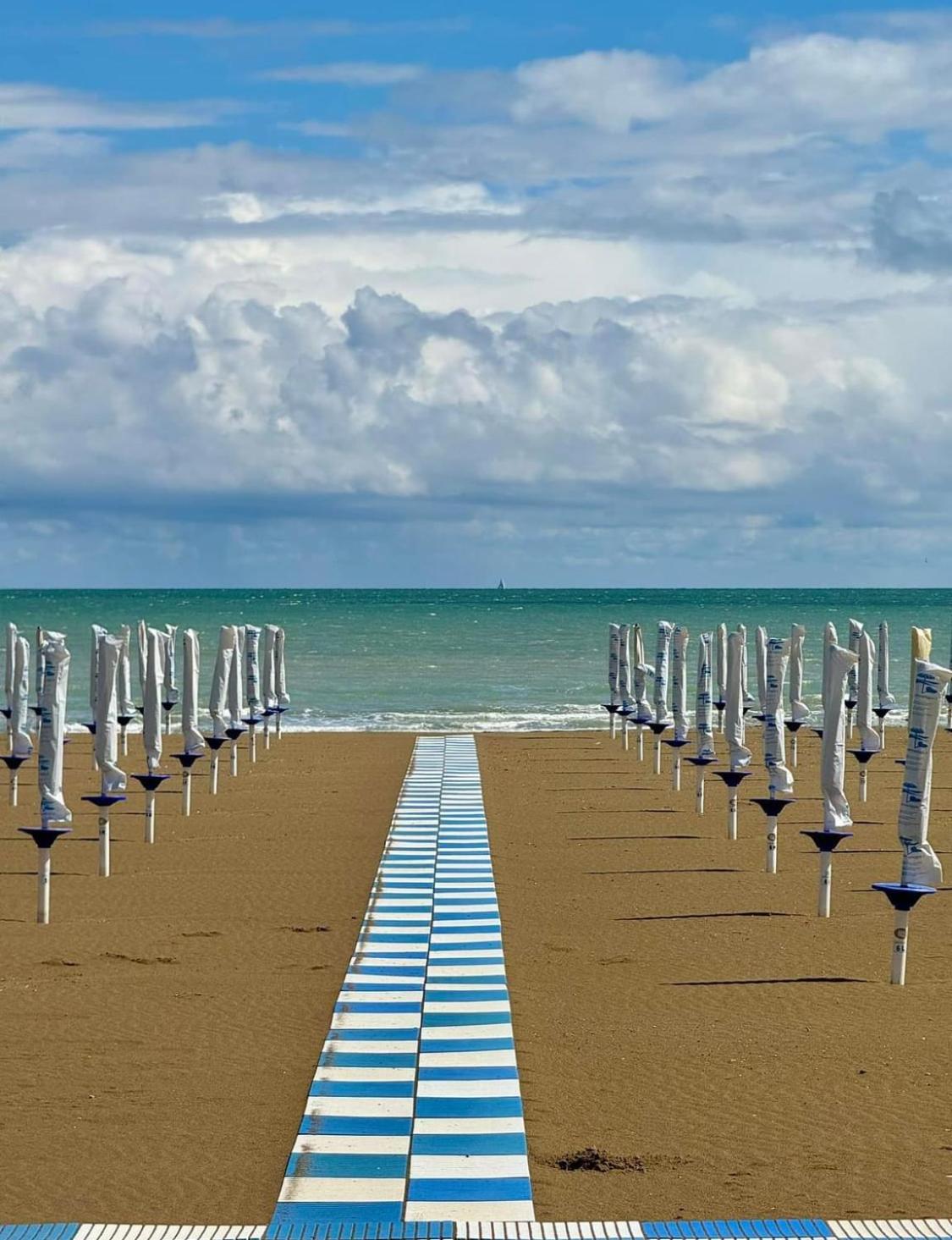 Appartamento De Lux Swimming Pool, Parking, Garden 2 Caorle
